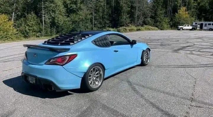 2013 Hyundai Genesis Coupe 3.8 - Image 7