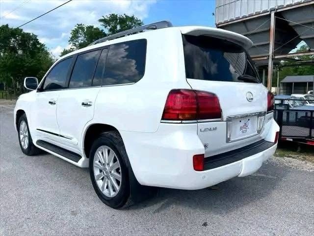 2008 Lexus LX 570 Base - Image 4