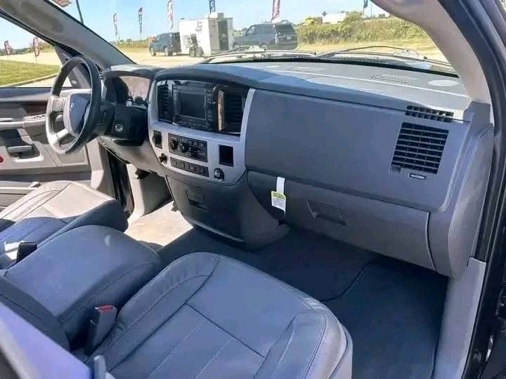 2008 Dodge Ram 1500 Laramie Quad Cab 4×4 - Image 11